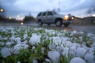 国门的实力？王大雷上半场扑掉对方2个单刀